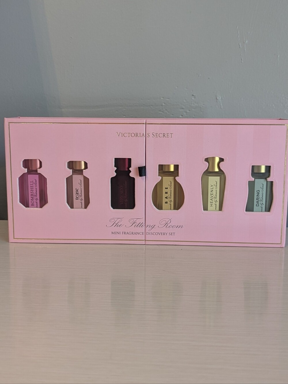 Victoria's Secret 6 mini fragrance The Fitting Room discovery set 10ml each - Picture 1 of 8